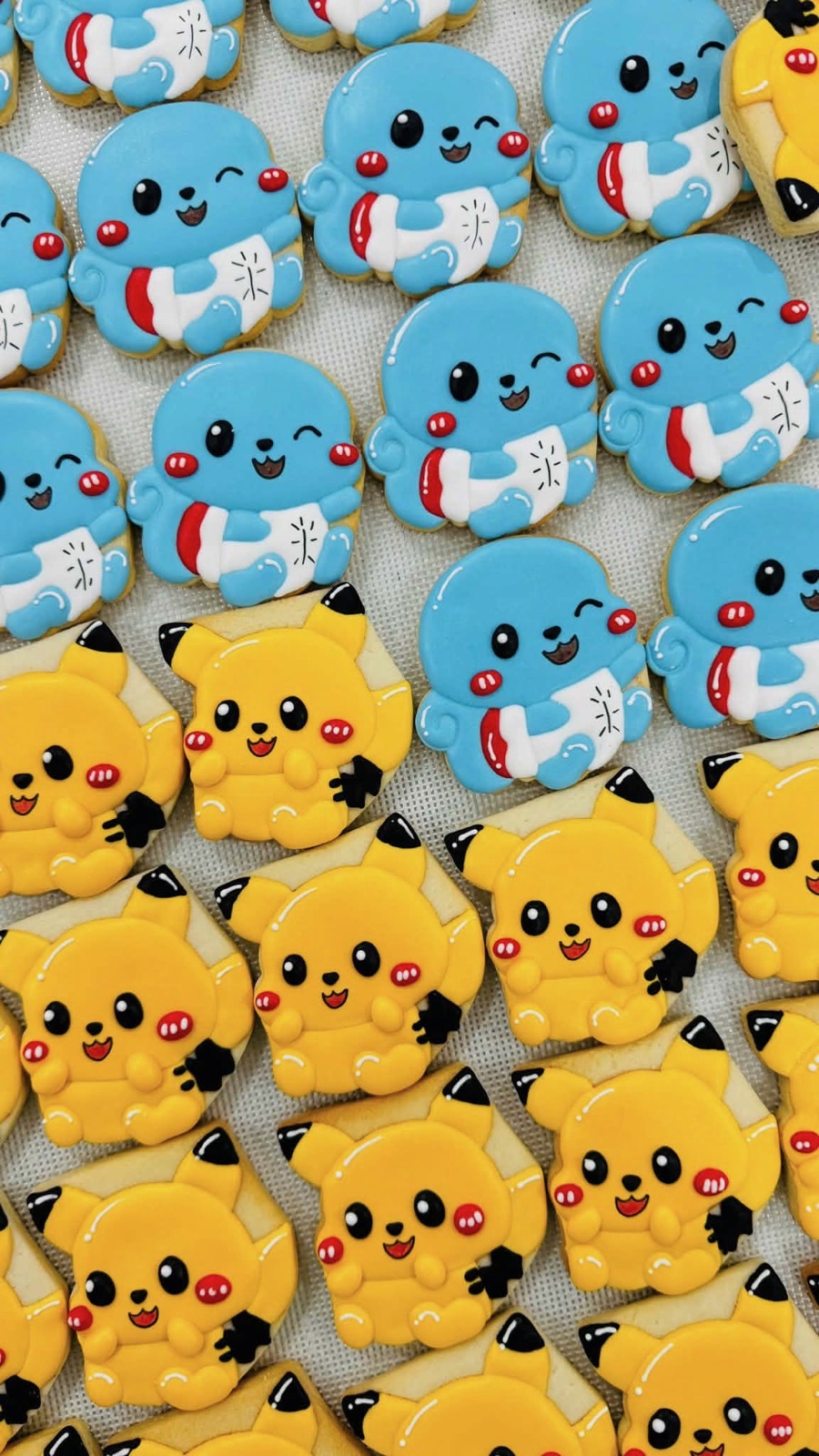 Colorful character cookies: Favorite faces, tiny treats